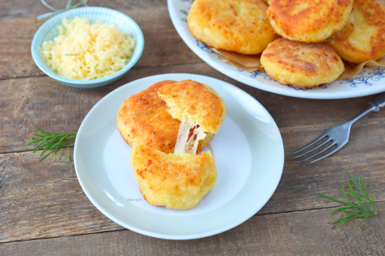 Köstliche Arepas mit Käse meindolcevita.de
