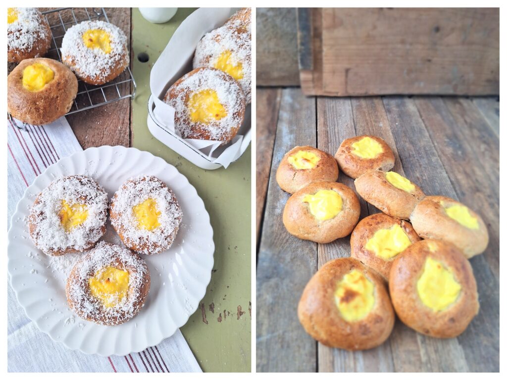 Hefebrötchen mit Pudding und Kokosraspeln.